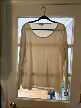 Runway Ready Women's Cream Long-Sleeve Scoop Neck Top (2X)